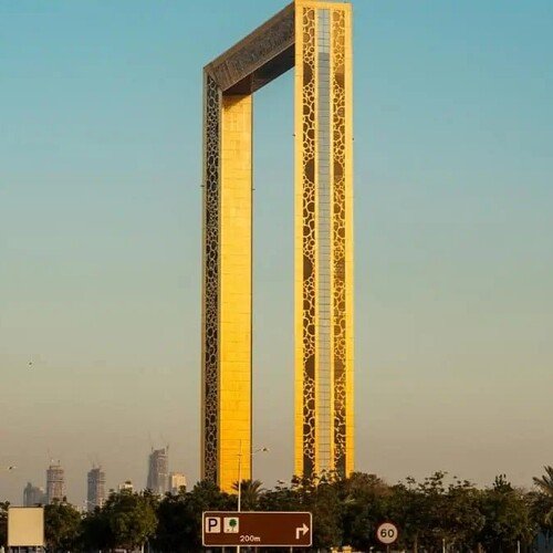 DUBAI FRAME