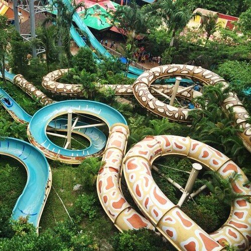 SUNWAY LAGOON MALAYSIA